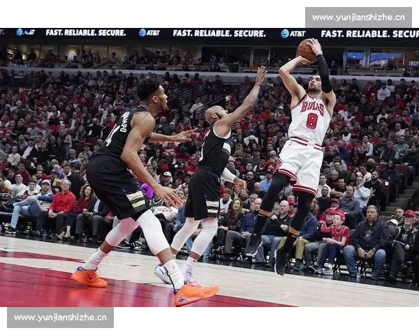 篮球实时比分查询 轻松掌握比赛进展 全程跟踪赛况与关键时刻