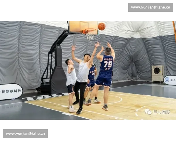 全网实时篮球赛事资讯平台带你掌握每场精彩对决